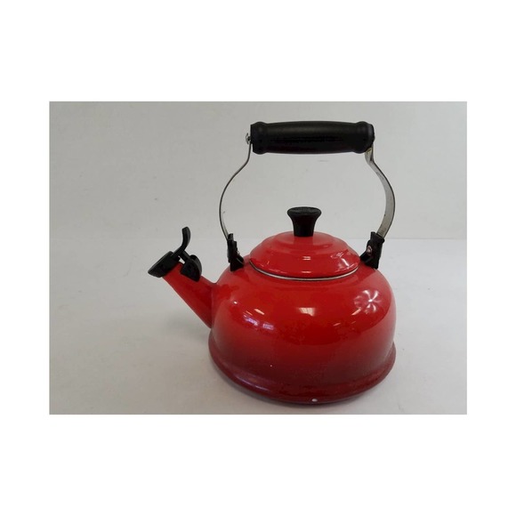 Vintage Le Creuset Red Whistling Enamel Tea Kettle - Picture 6 of 8